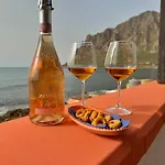 Residenza Sul Mare Baia Cornino Апартаменты *